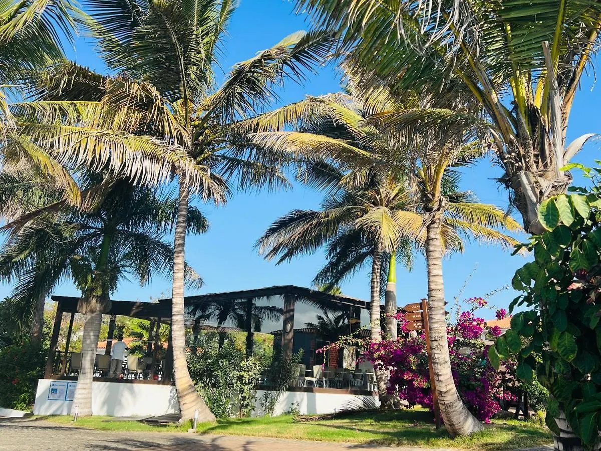 Villa With Privat Pool Near Beach Santa Maria Sal Kap Verde